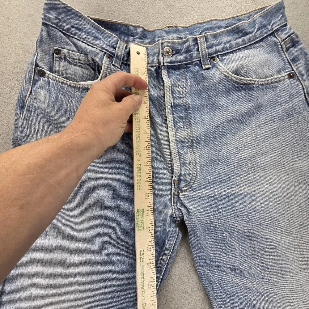 VTG Levis 501 Jeans Mens Blue Light Wash Made In USA Star Patchwork Fits 32x28 - Picture 7 of 16